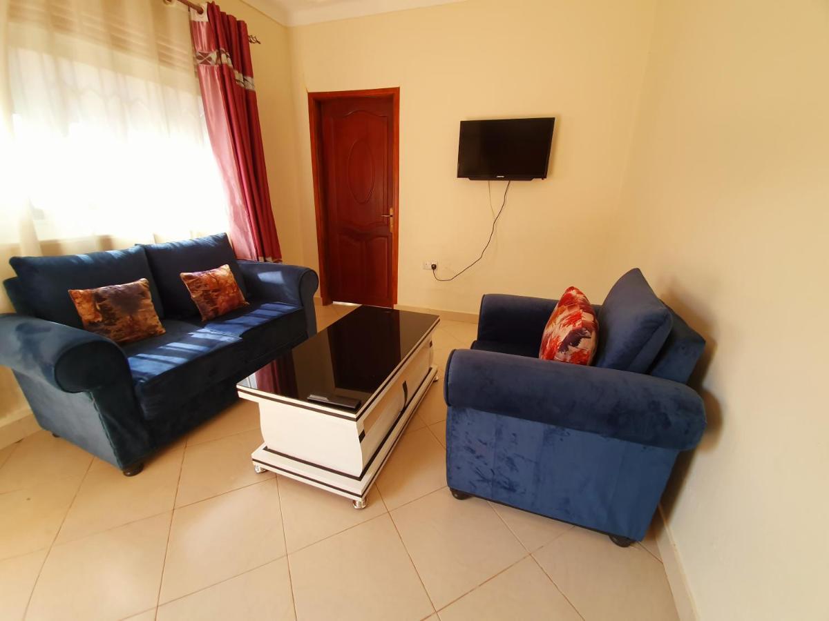 Airport Unique Hotel Entebbe Eksteriør bilde