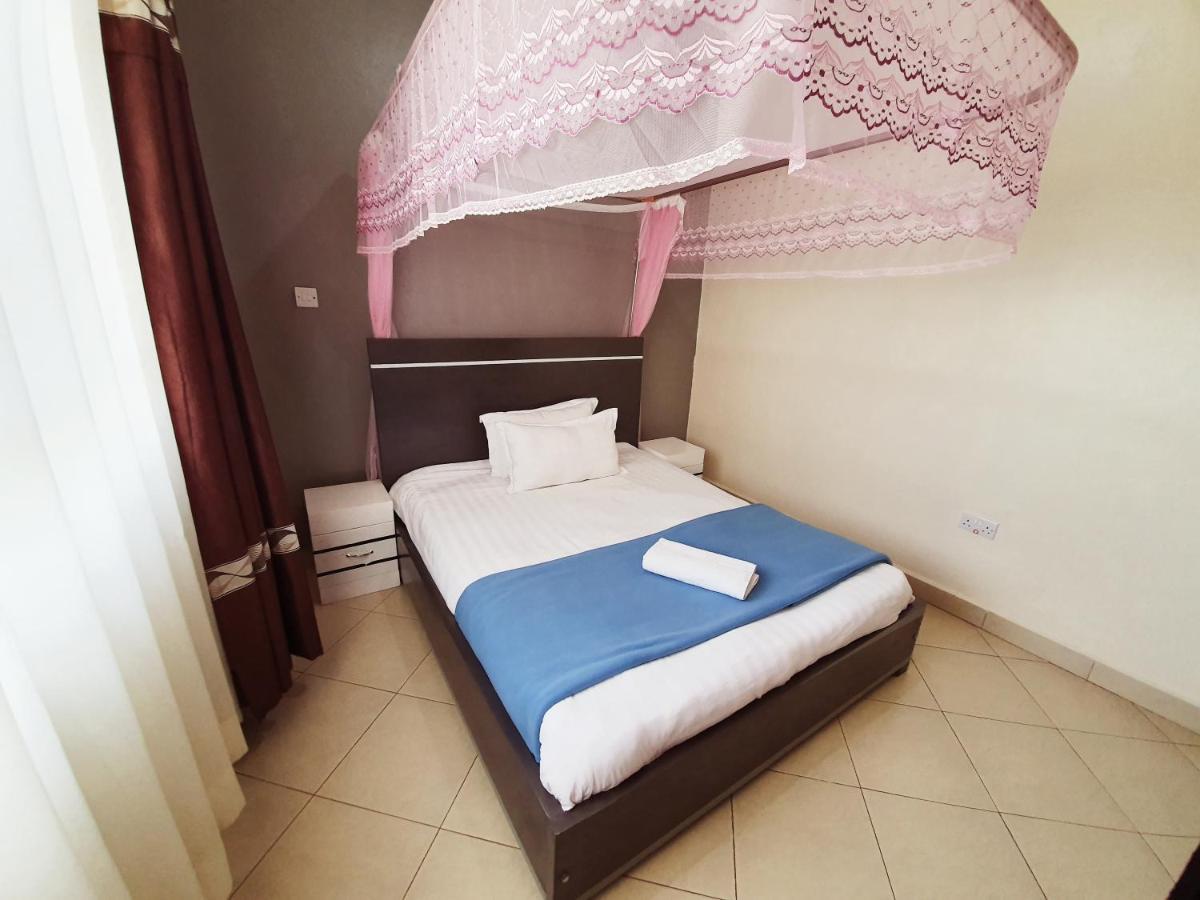 Airport Unique Hotel Entebbe Eksteriør bilde